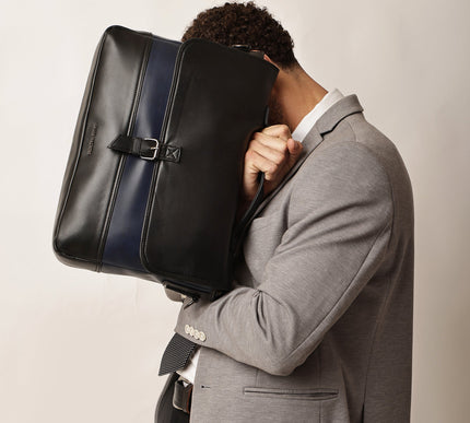 Gauge Machine 16" Laptop messenger Bag with Detachable Strap