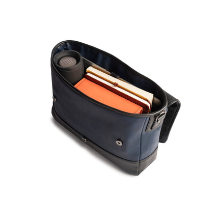 Gauge Machine 16" Laptop messenger Bag with Detachable Strap