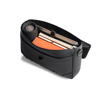 Gauge Machine 16" Laptop messenger Bag with Detachable Strap
